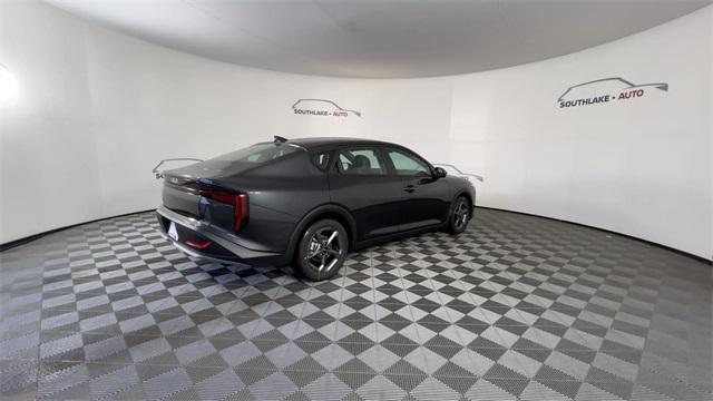 new 2025 Kia K4 car, priced at $22,874