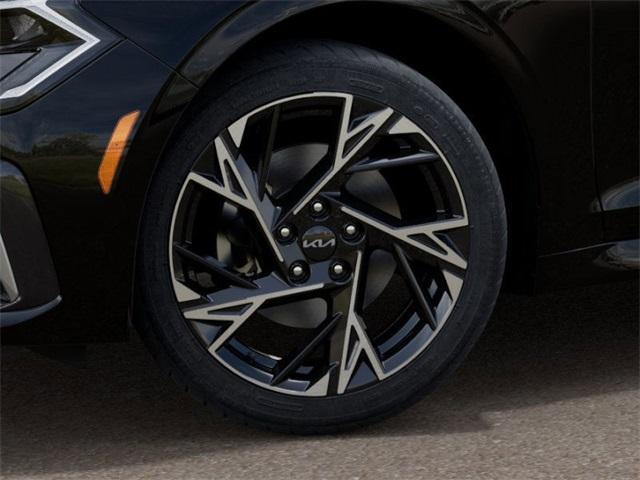 new 2025 Kia K5 car, priced at $31,317