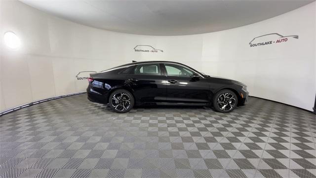 new 2025 Kia K5 car, priced at $31,567