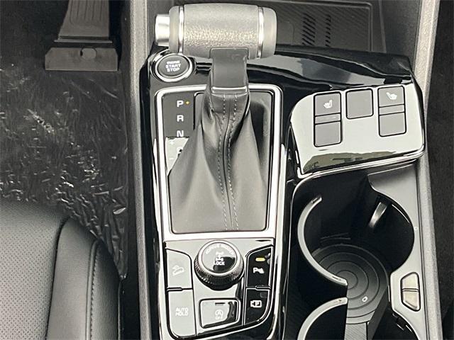 new 2025 Kia Sportage car, priced at $32,861