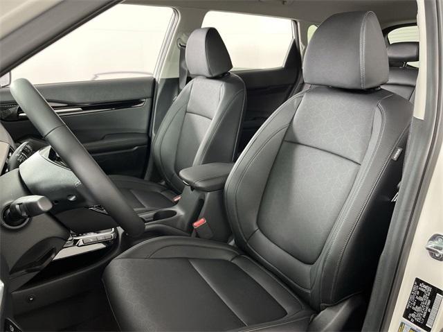 used 2025 Kia Seltos car, priced at $29,997