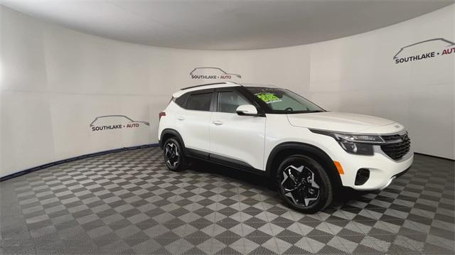 used 2025 Kia Seltos car, priced at $29,997