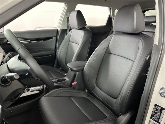 used 2025 Kia Seltos car, priced at $28,998