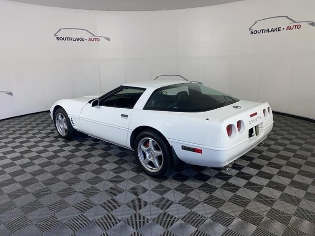 used 1995 Chevrolet Corvette car, priced at $12,998