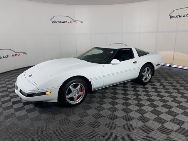 used 1995 Chevrolet Corvette car, priced at $12,998