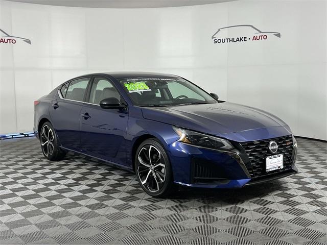 used 2023 Nissan Altima car, priced at $23,498