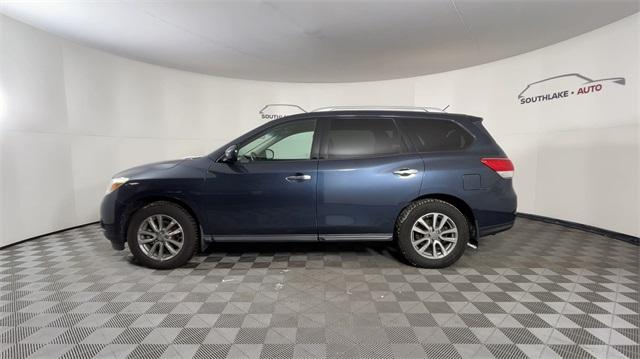 used 2016 Nissan Pathfinder car, priced at $6,424