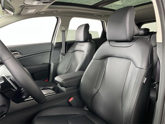 new 2026 Kia Sportage Hybrid car, priced at $34,111