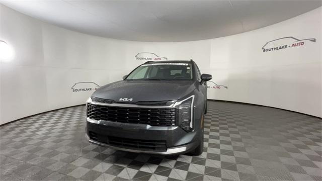 new 2026 Kia Sportage Hybrid car, priced at $34,111