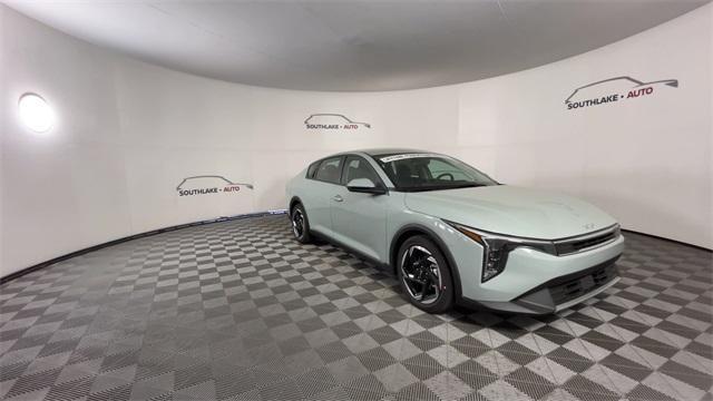 new 2025 Kia K4 car, priced at $23,682