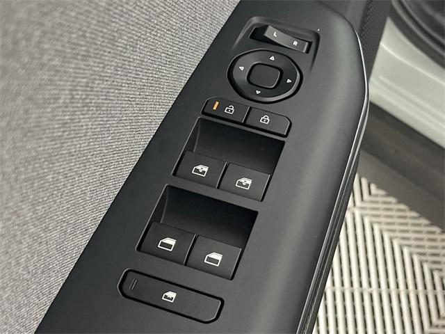 new 2025 Kia K4 car, priced at $23,682