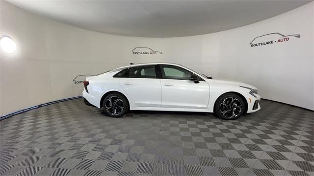 new 2025 Kia K5 car, priced at $31,811