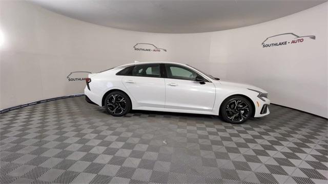 used 2025 Kia K5 car
