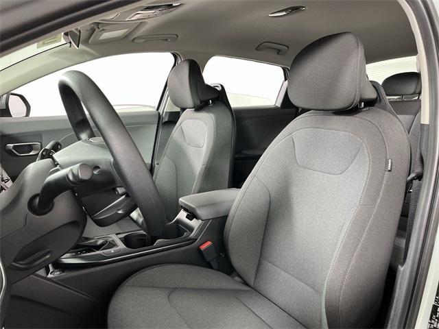 new 2025 Kia K4 car, priced at $23,202