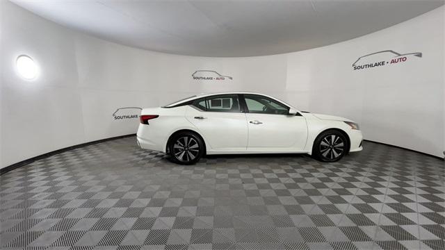 used 2022 Nissan Altima car, priced at $23,998