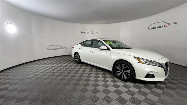 used 2022 Nissan Altima car, priced at $23,998