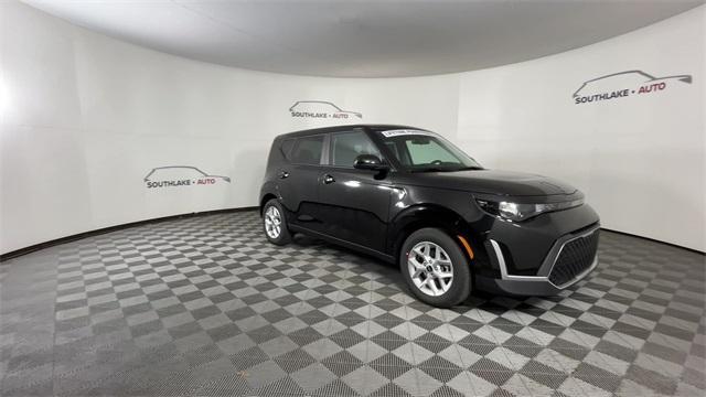 new 2025 Kia Soul car, priced at $20,776