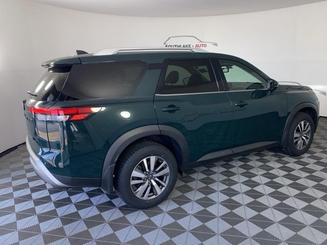used 2022 Nissan Pathfinder car, priced at $31,498