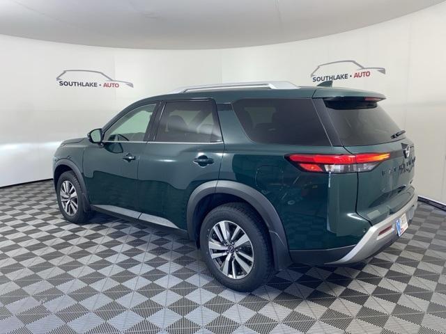 used 2022 Nissan Pathfinder car, priced at $31,498