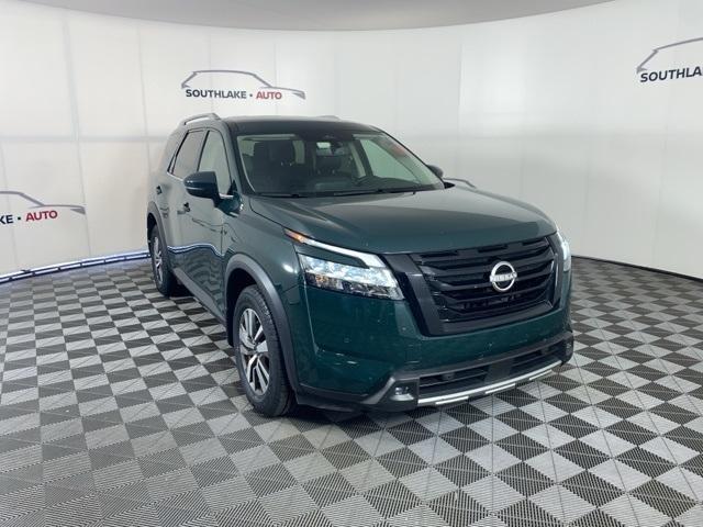used 2022 Nissan Pathfinder car, priced at $31,498