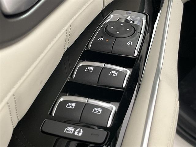new 2025 Kia Sorento Hybrid car, priced at $45,033