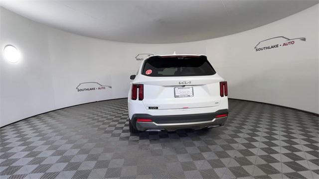 new 2025 Kia Sorento Hybrid car, priced at $45,033