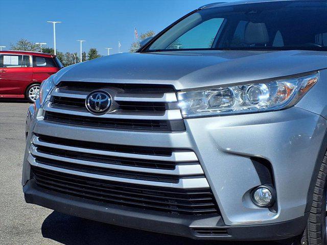 used 2019 Toyota Highlander car, priced at $20,642