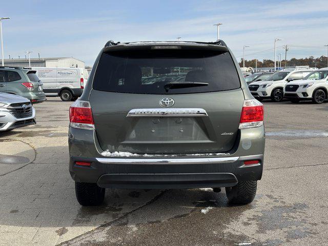 used 2013 Toyota Highlander car, priced at $11,000