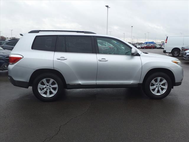 used 2013 Toyota Highlander car, priced at $14,000