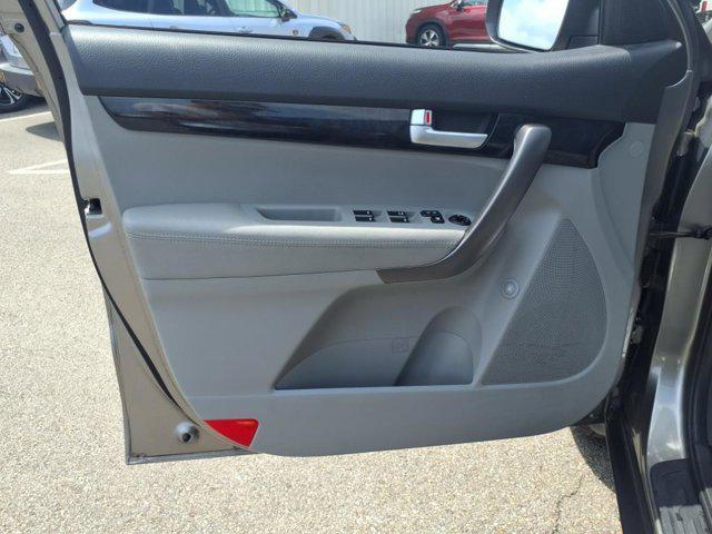 used 2015 Kia Sorento car, priced at $11,269