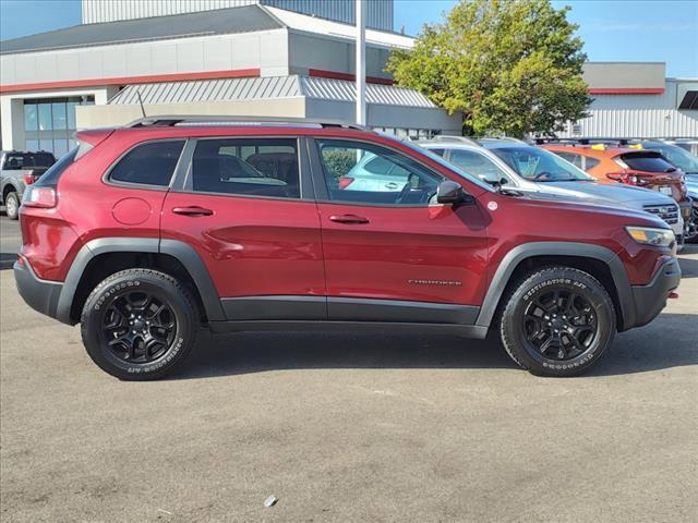 used 2019 Jeep Cherokee car, priced at $21,211