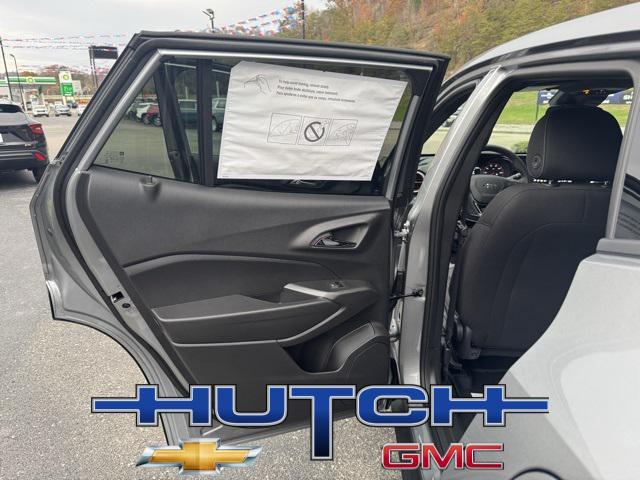 new 2026 Chevrolet Trax car, priced at $25,285