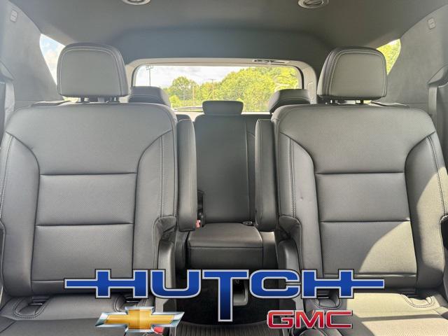 new 2026 Chevrolet Traverse car, priced at $44,170