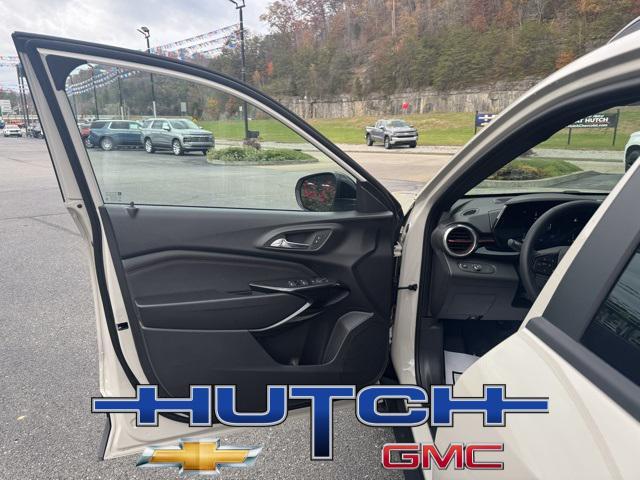 new 2026 Chevrolet Trax car, priced at $27,885