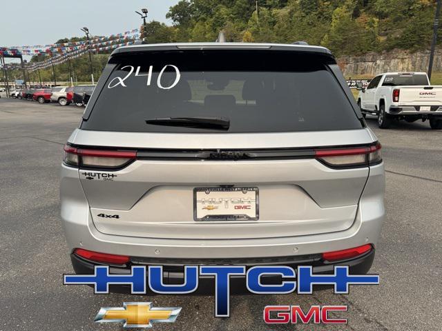 used 2024 Jeep Grand Cherokee car, priced at $31,691
