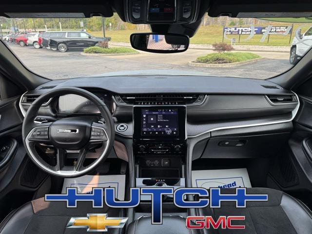 used 2024 Jeep Grand Cherokee car, priced at $31,691