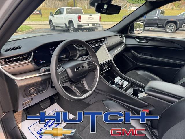 used 2024 Jeep Grand Cherokee car, priced at $31,691