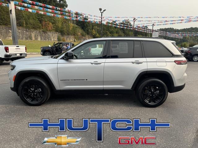 used 2024 Jeep Grand Cherokee car, priced at $31,691