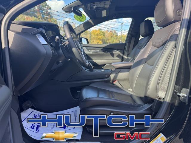 used 2023 Cadillac XT5 car, priced at $33,603