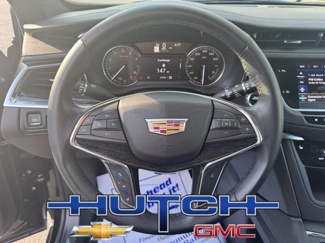used 2023 Cadillac XT5 car, priced at $33,603