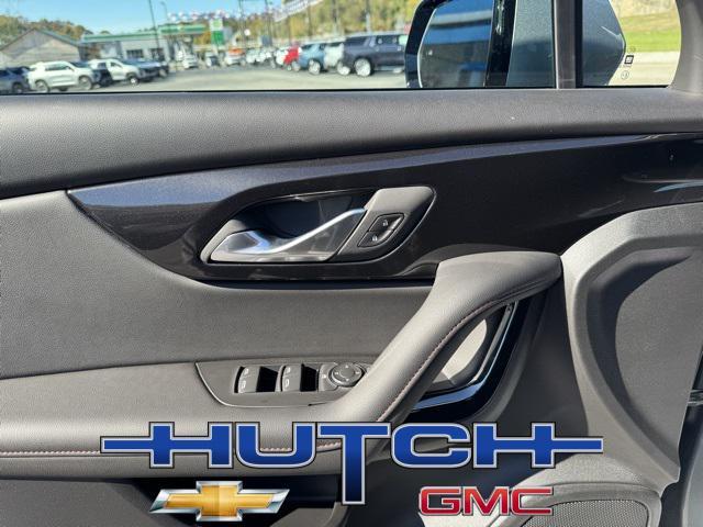 new 2025 Chevrolet Blazer car, priced at $45,697