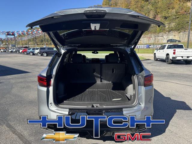 new 2025 Chevrolet Blazer car, priced at $45,697