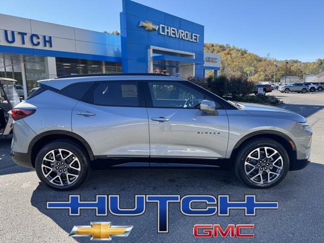 new 2025 Chevrolet Blazer car, priced at $45,697