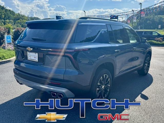 new 2026 Chevrolet Traverse car, priced at $46,670
