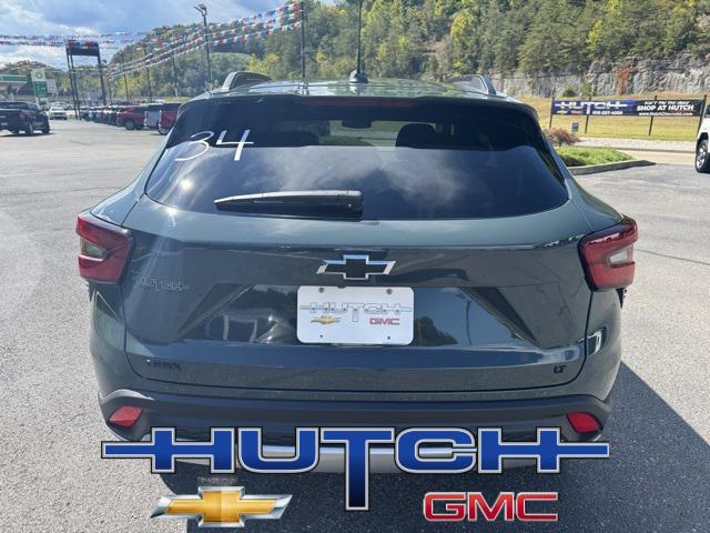 new 2025 Chevrolet Trax car, priced at $24,235