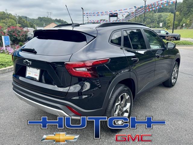 new 2025 Chevrolet Trax car, priced at $25,405