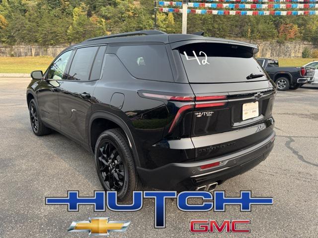 new 2026 Chevrolet Traverse car, priced at $48,630