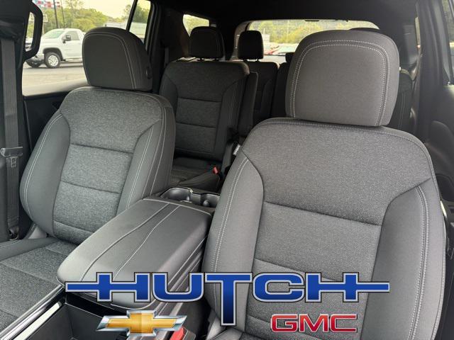 new 2026 Chevrolet Traverse car, priced at $48,630