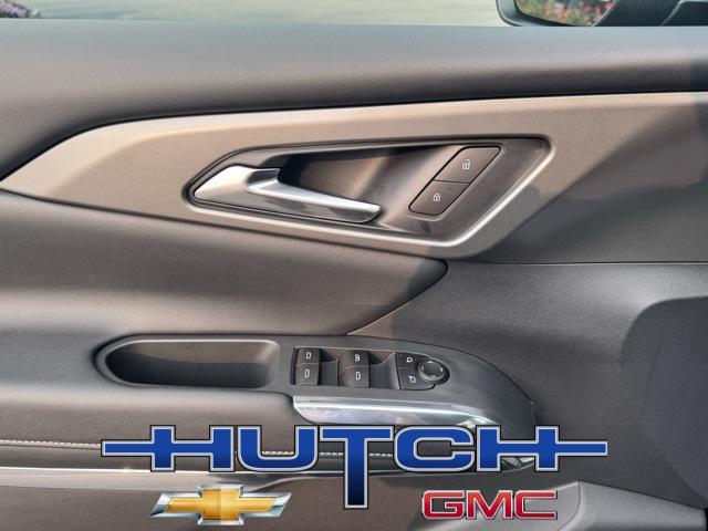 new 2026 Chevrolet Traverse car, priced at $48,630