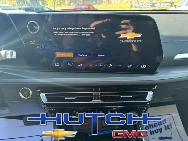 new 2026 Chevrolet Traverse car, priced at $49,144